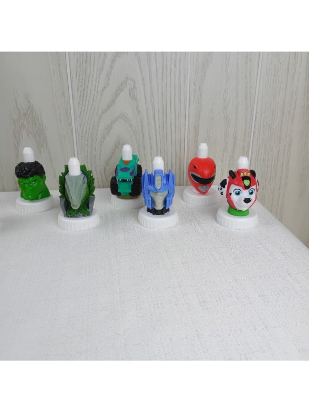 Good 2 Grow Toppers- Random Lot Of 11 Disney, chase, power ranger - Picture 3 of 10